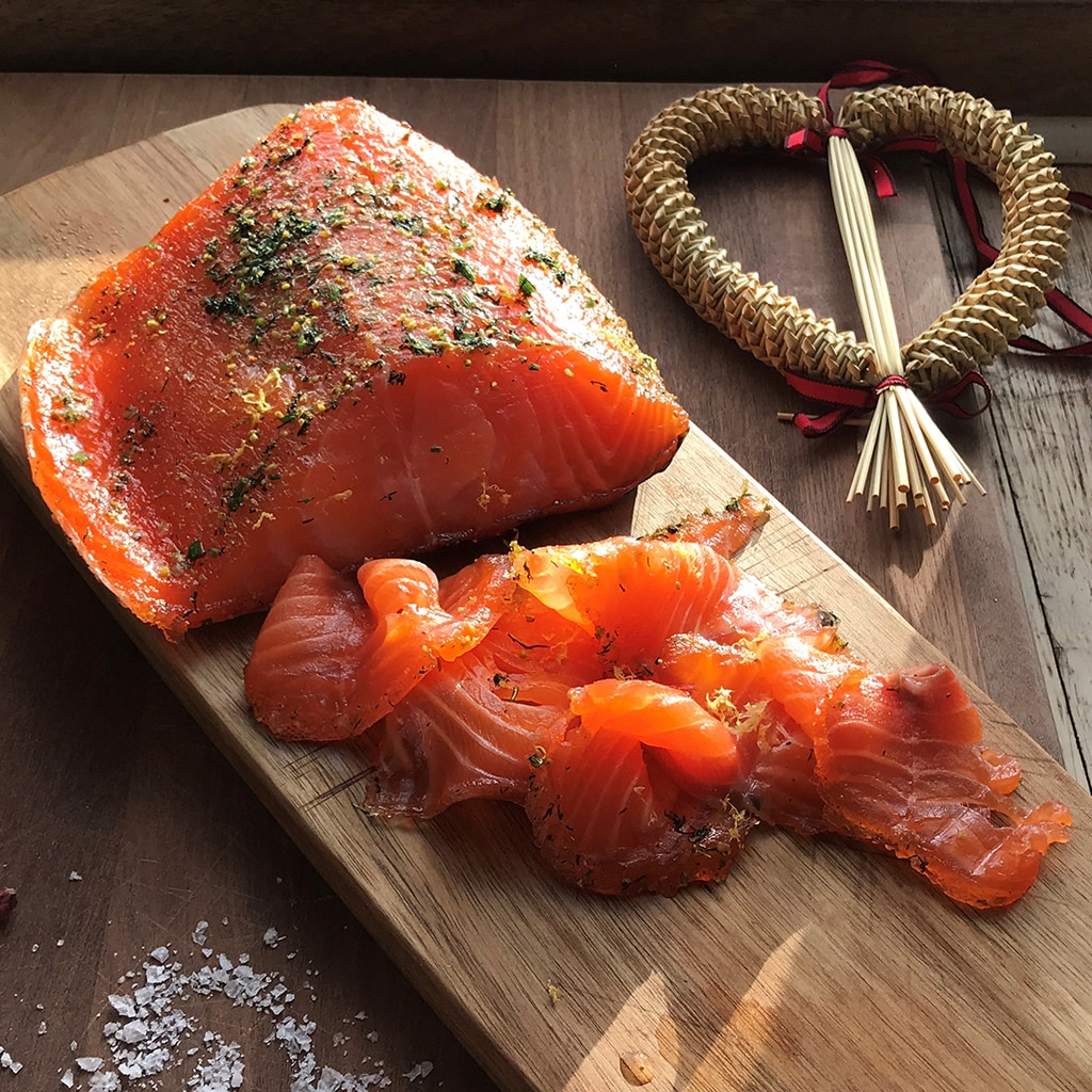 Te-gravad laks med anis, fennikel og dild Te-gravad laks med anis, fennikel og dild