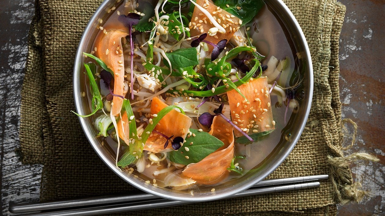 Pho med kylling – - Opskrift