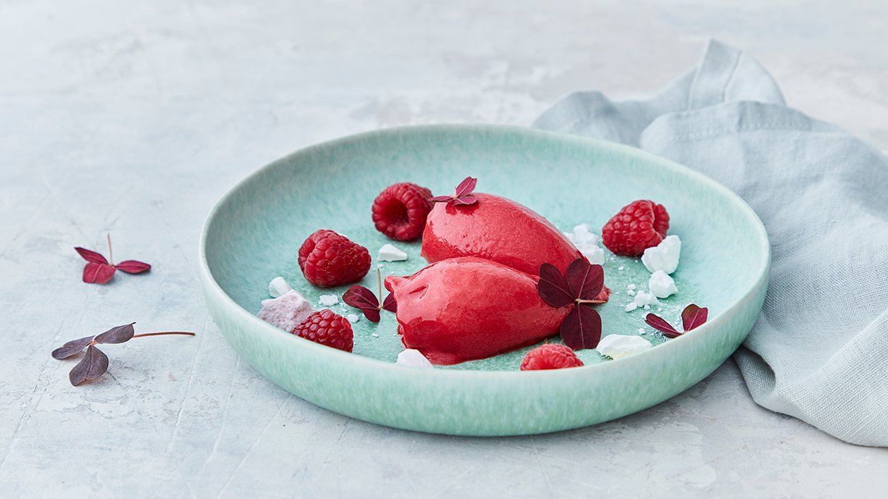 Hindbær- og hyldebærsorbet – - Opskrift Hindbær- og hyldebærsorbet – - Opskrift