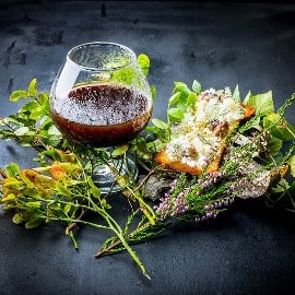 Vildt consomme med brioche Vildt consomme med brioche