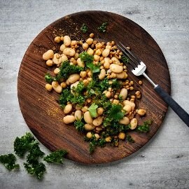 Bønne og bladkålssalat