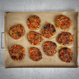 Gulerods og boghvede bøffer Gulerods og boghvede bøffer
