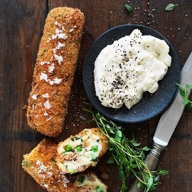 Kartoffelkroketter med sprængt okse og peberrods mayonnaise Kartoffelkroketter med sprængt okse og peberrods mayonnaise