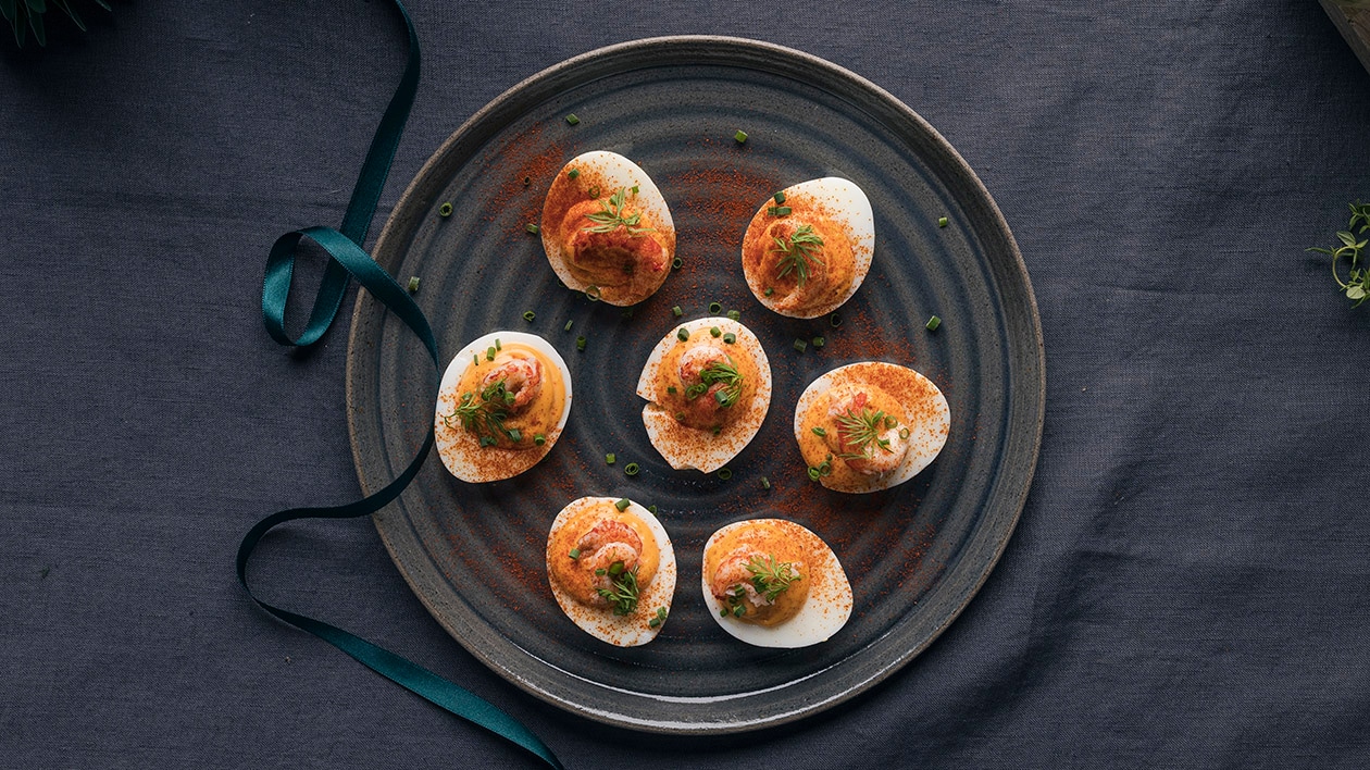 Deviled eggs med hummer – - Opskrift