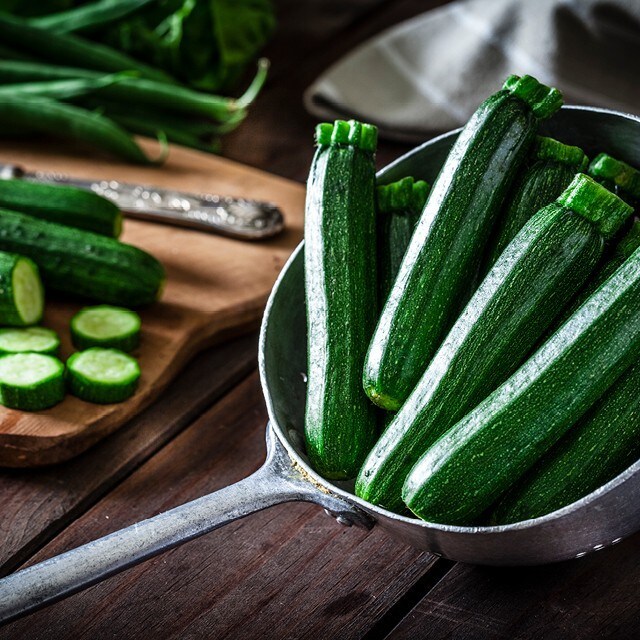 Grav et spadestik dybere i jorden